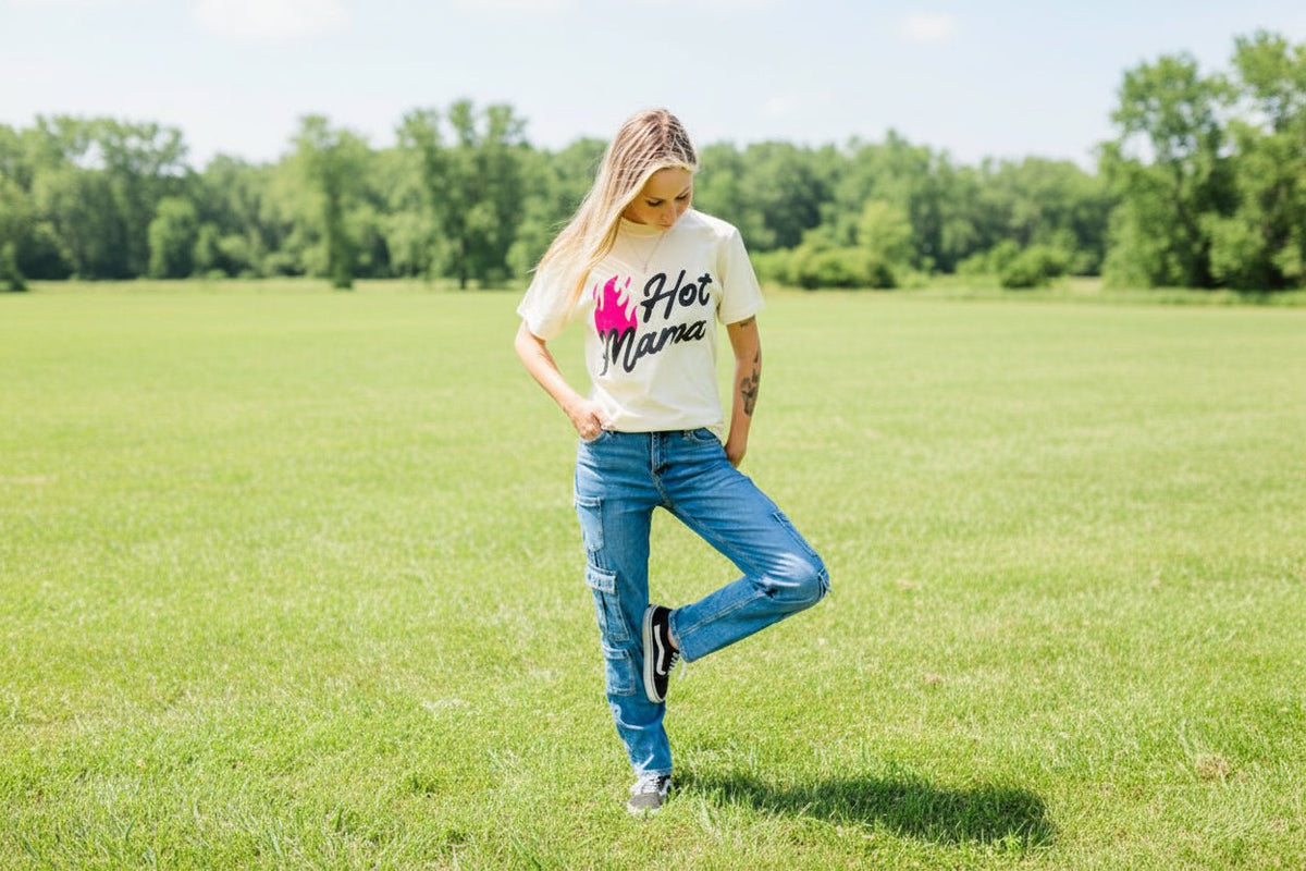 Cream graphic t-shirt with Hot Mama text and pink flame design